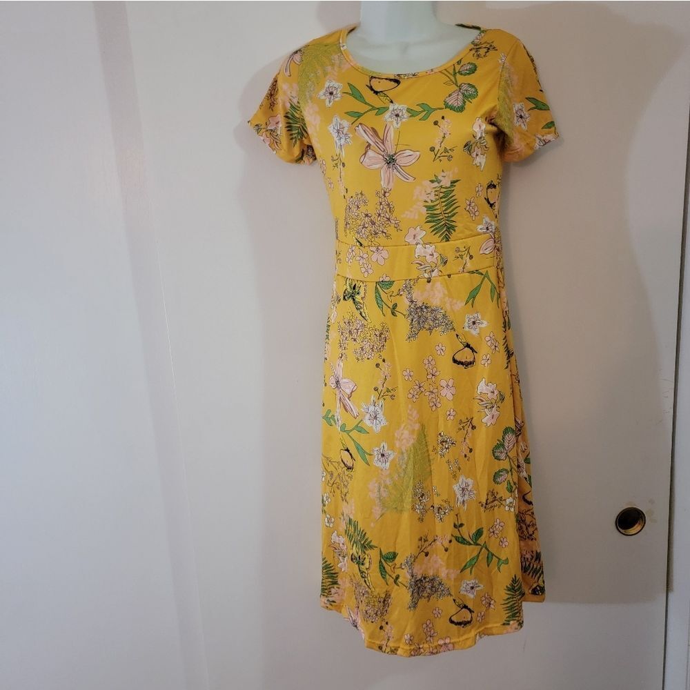 🆕️👗Floral Yellow A-line Dress, Sz L